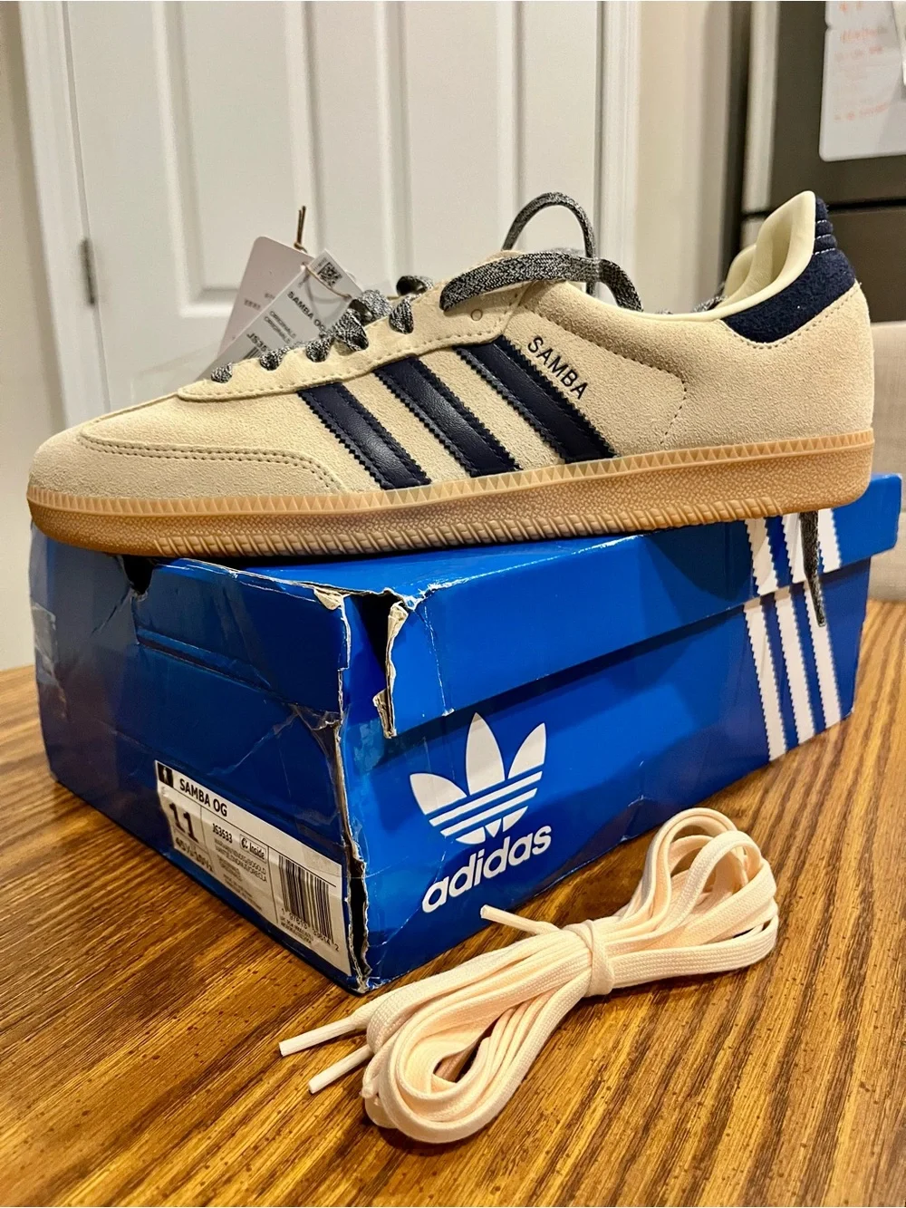 Adidas Samba OG Men Sneakers in Cream and Navy Blue